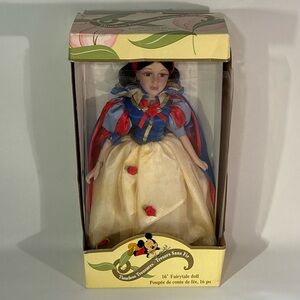 👑 RARE 2007 DISNEY TIMELESS TREASURES SNOW WHITE 16 INCH FAIRYTALE DOLL FIGURE
